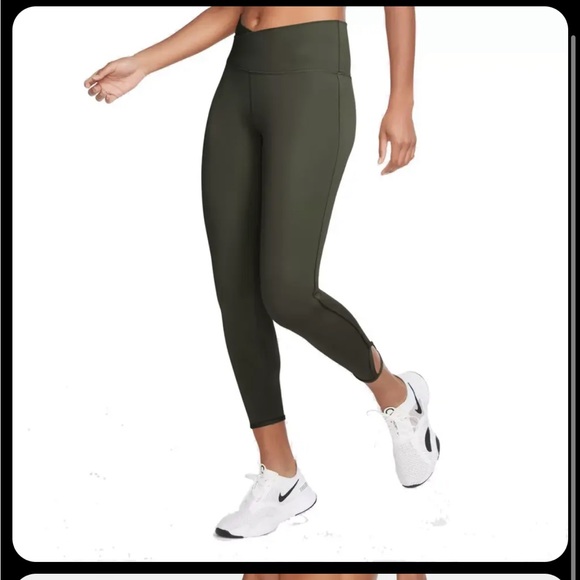 Nike Dri-Fit Women’’s Yoga Cargo Khaki 7/8 Leggings Size XL Olive Green - Picture 6 of 6
